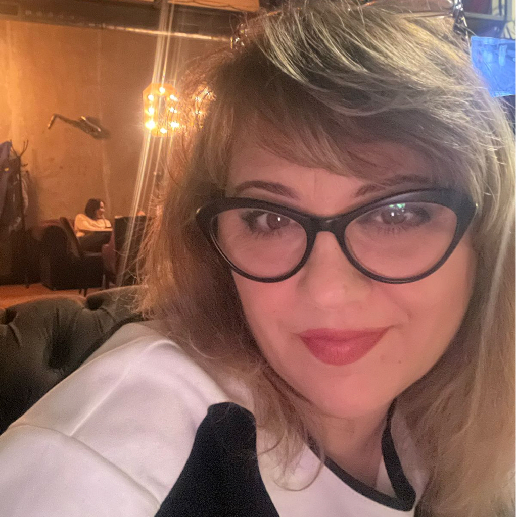 Атанесян Анна