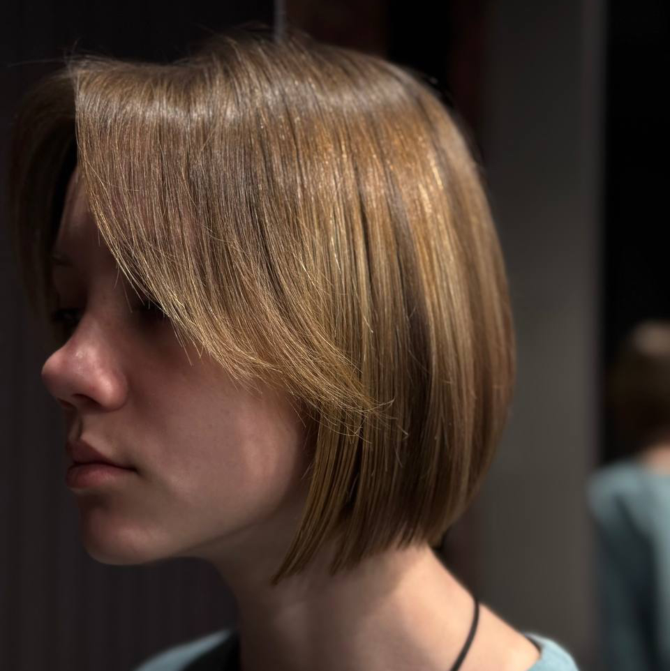 Стрижка челки