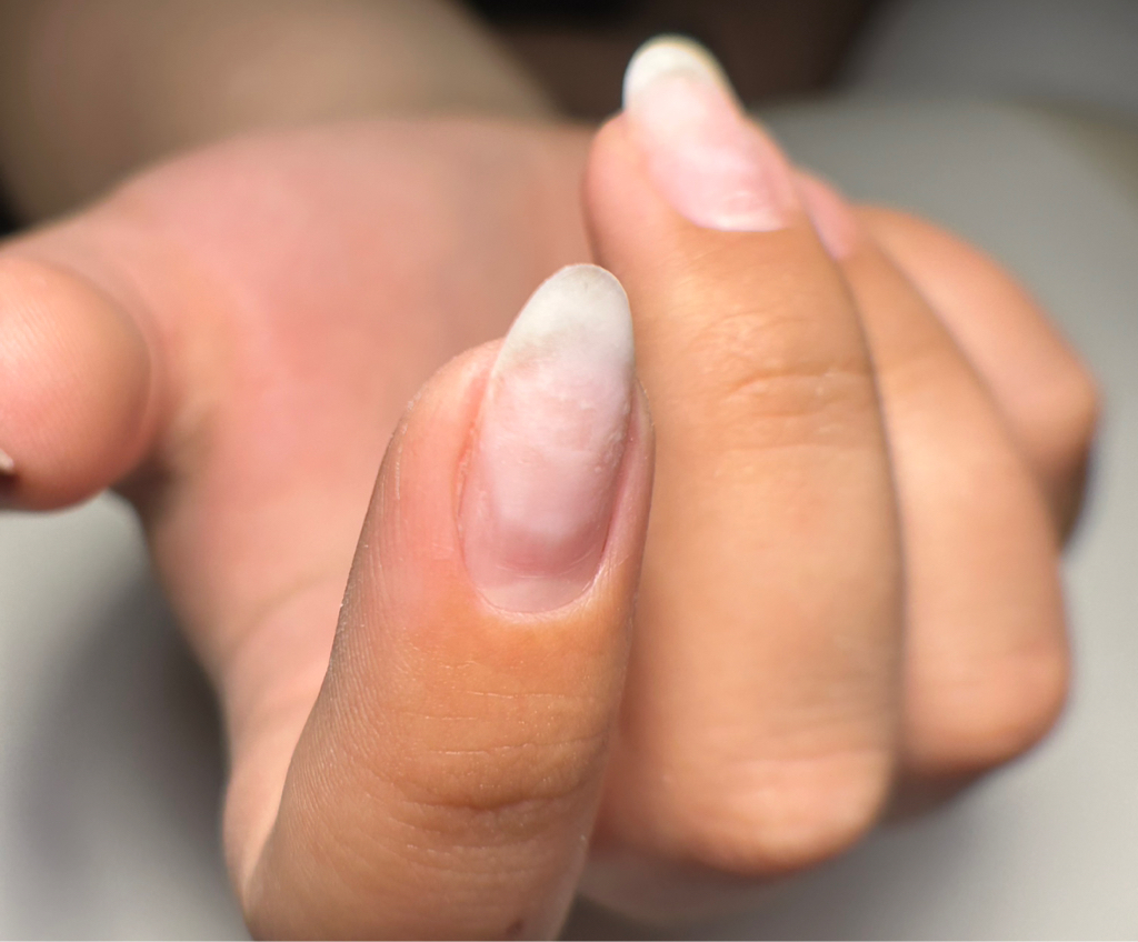 Комбинированный маникюр (без покрытия)