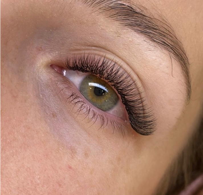 Наращивание ресниц 2Д