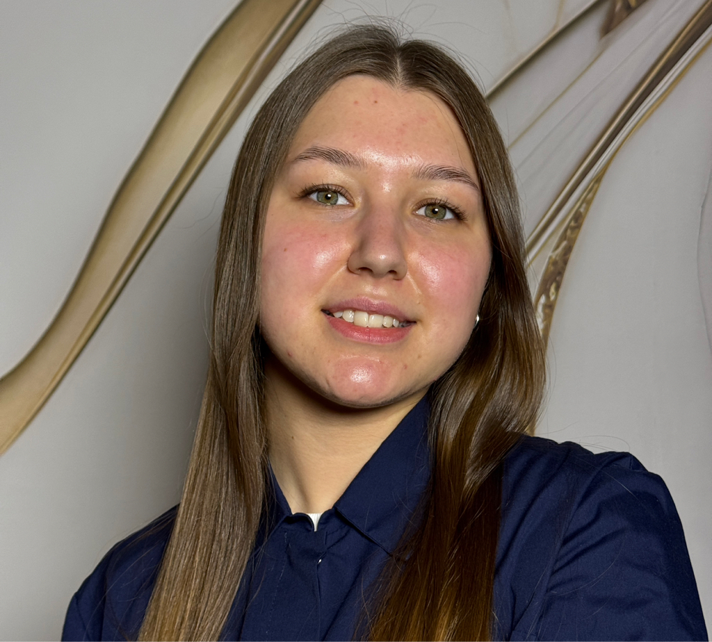 Александра