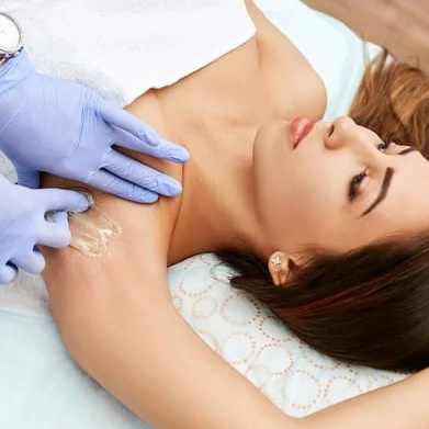 Депиляция шугаринг подмышечных впадин