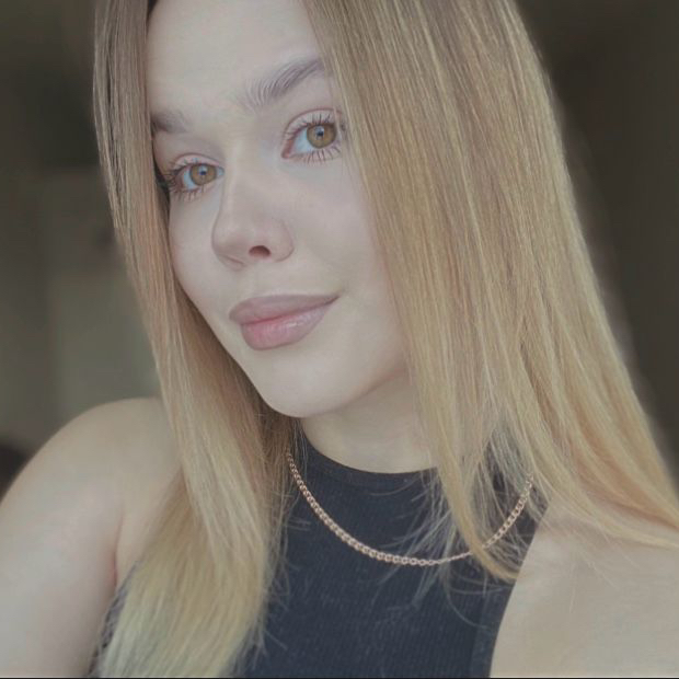 Елизавета (мастер маникюра)