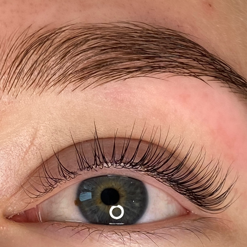 Комплекс:Лами ресниц с наращиванием уголков+ Лами брови