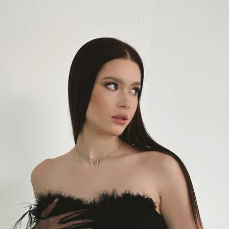 Александра