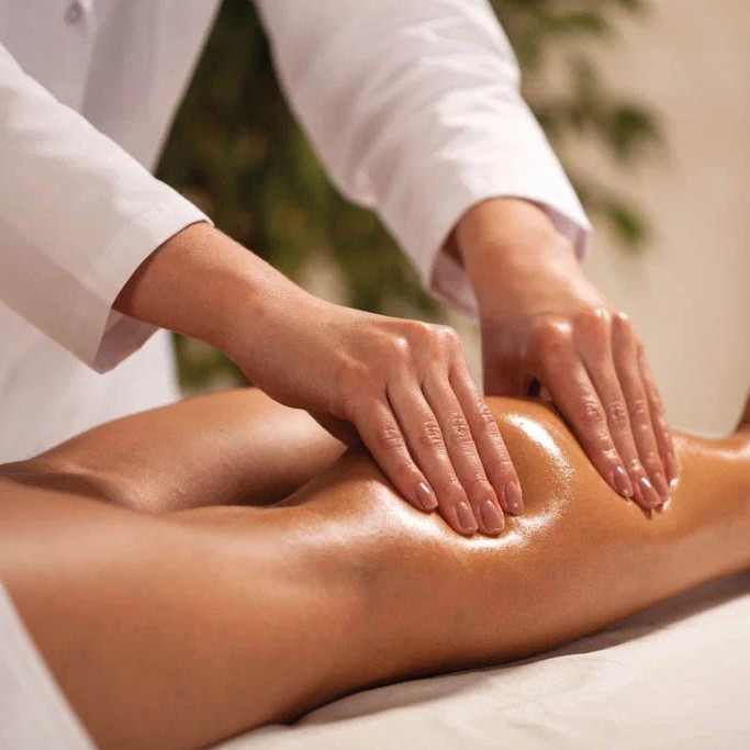 Антицеллюлитный массаж. Живот, бока и ноги (60 минут)