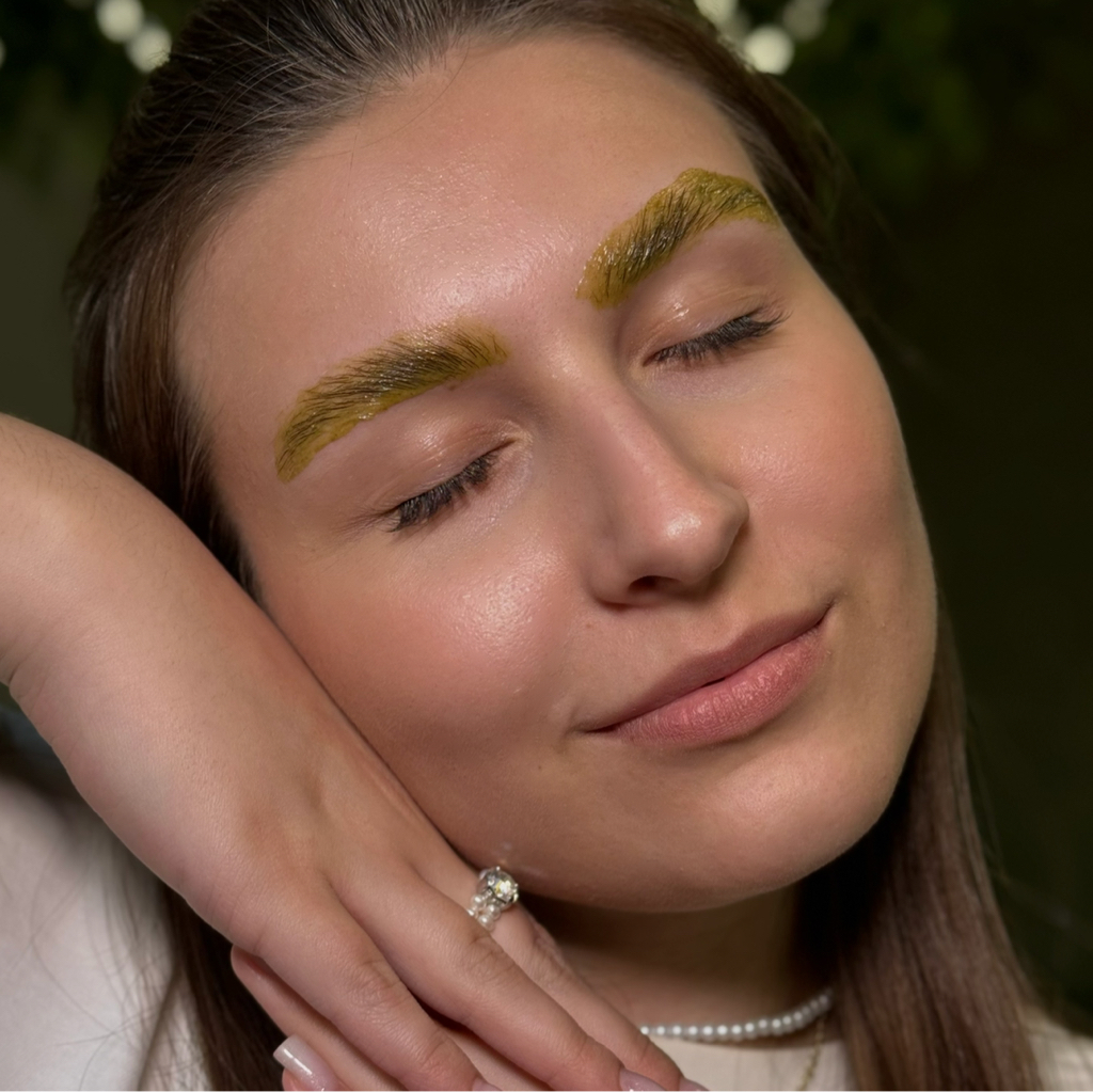 ОРГАНИЧЕСКИЙ УХОД (Вау-восстановление бровей) + к любой процедуре