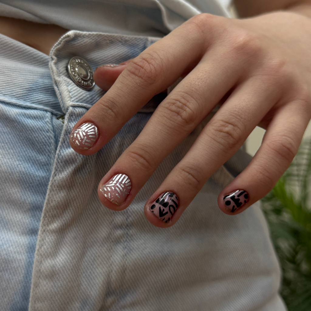 Детский маникюр