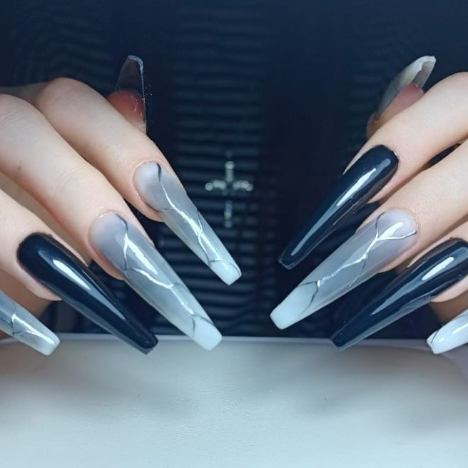 Наращивание ногтей