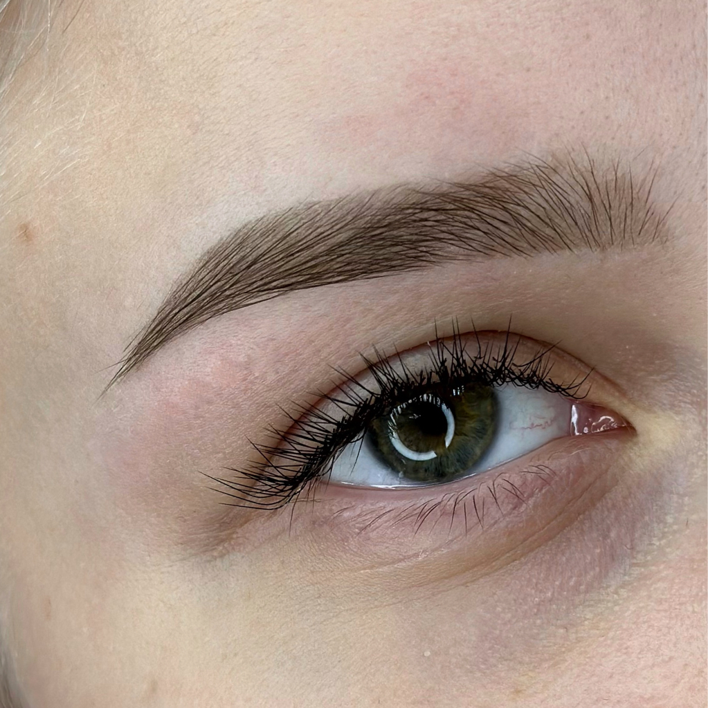 Наращивание ресниц - 1,5Д