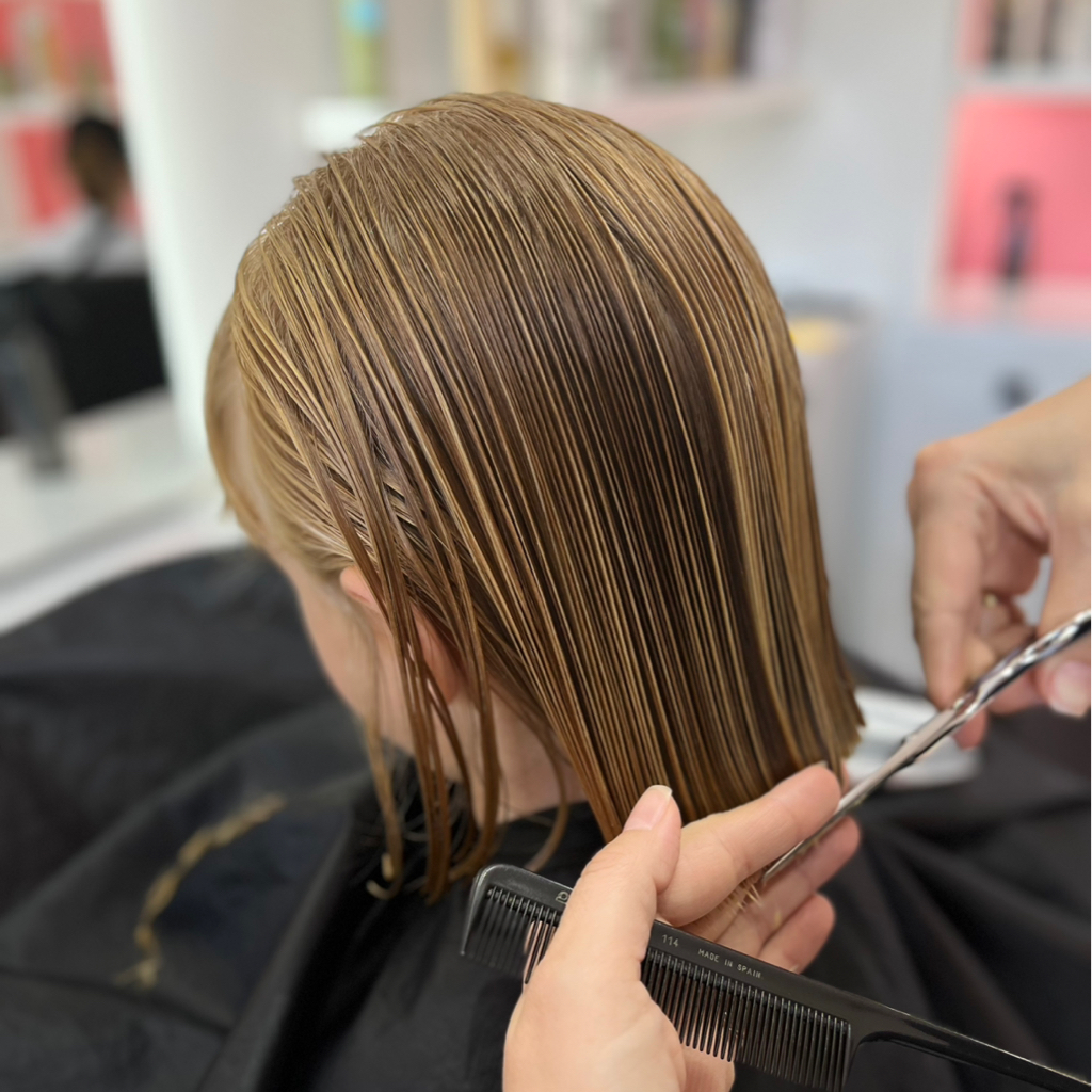 Стрижка Детская Для Девочек (до 10лет) / Kız Çocuk Saç Kesimi (10 yaşa kadar) / Children's Haircut for Girls (up to 10 years old)