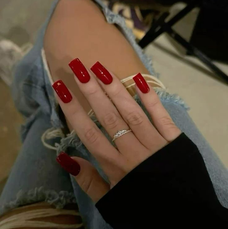 Наращивание ногтей