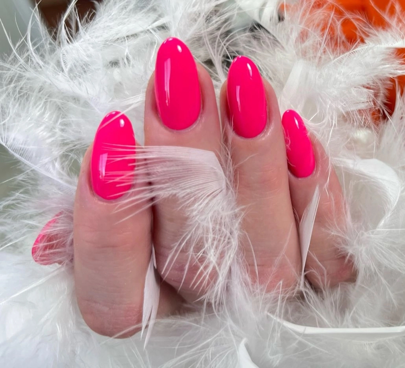 Коррекция нарощенных ногтей