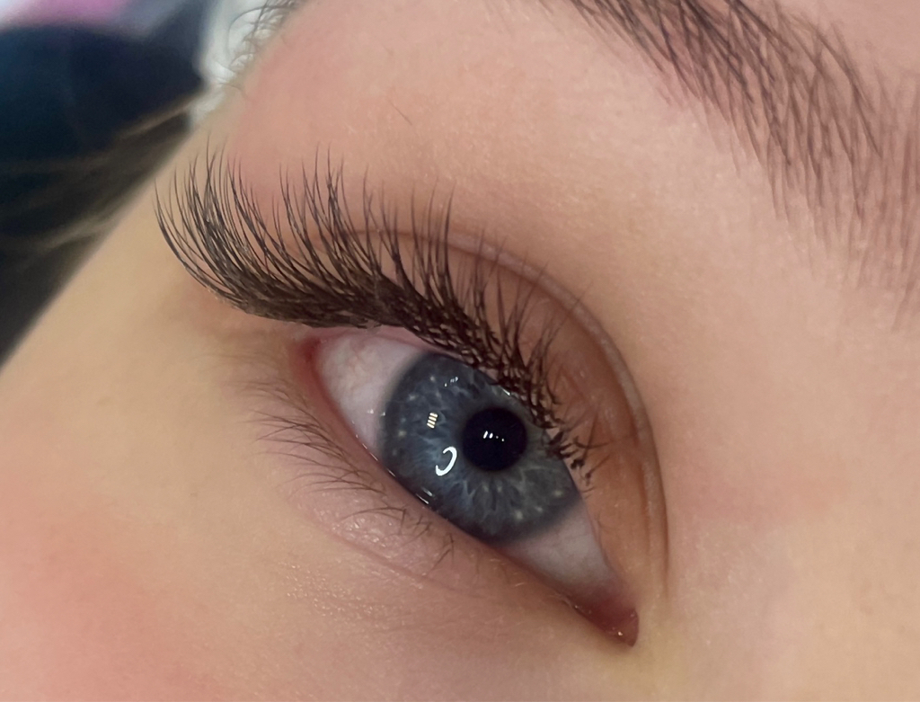 Наращивание классика КЛЕЙ