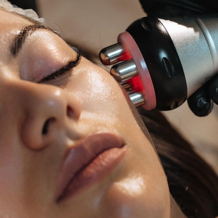 Абонемент: (Rf-лифтинг лицо 5 процедур)