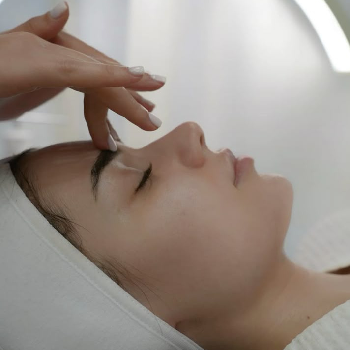 Скульптурный массаж лица