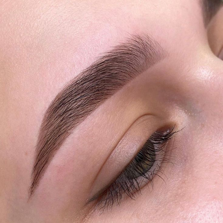 Коррекция формы бровей + окрашивание краской + долговременная укладка