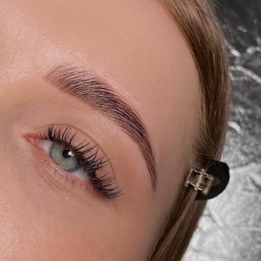 Ламинирование бровей / окрашивание / коррекция / уход