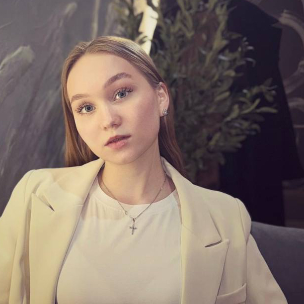Настя