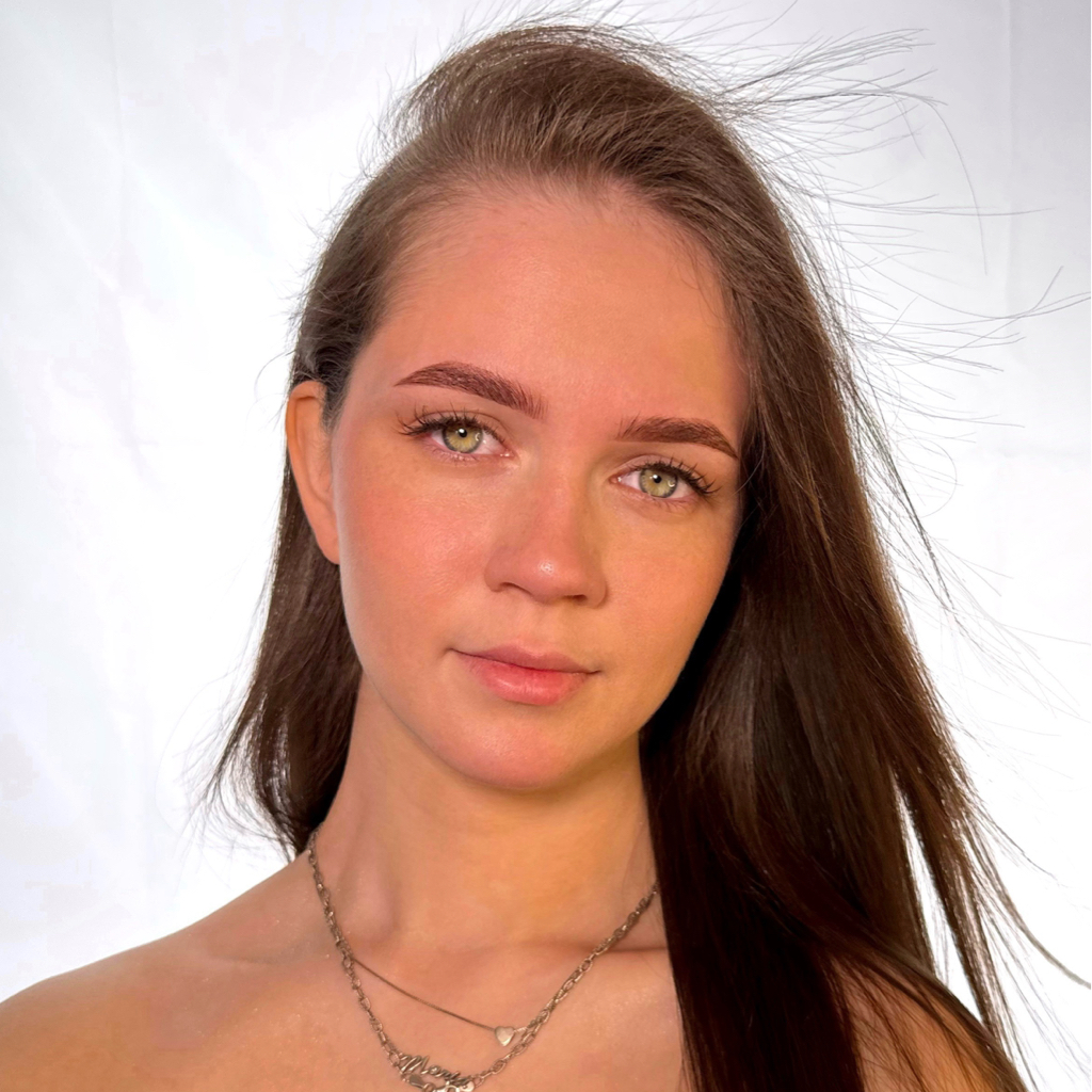 Ламинирование бровей, окрашивание и коррекция