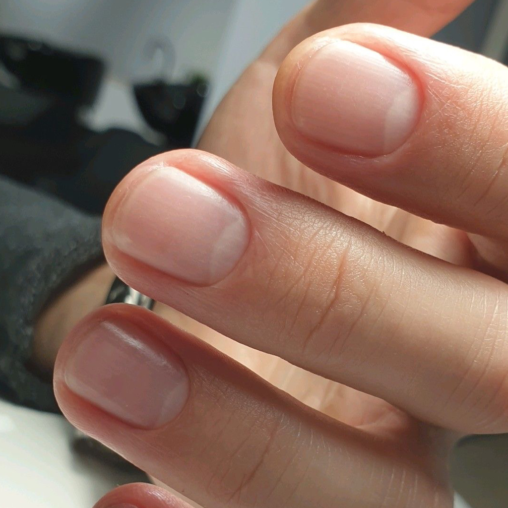 Маникюр мужской