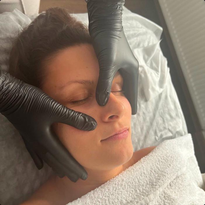 Скульптурно-буккальный комплекс для лица (65 мин)