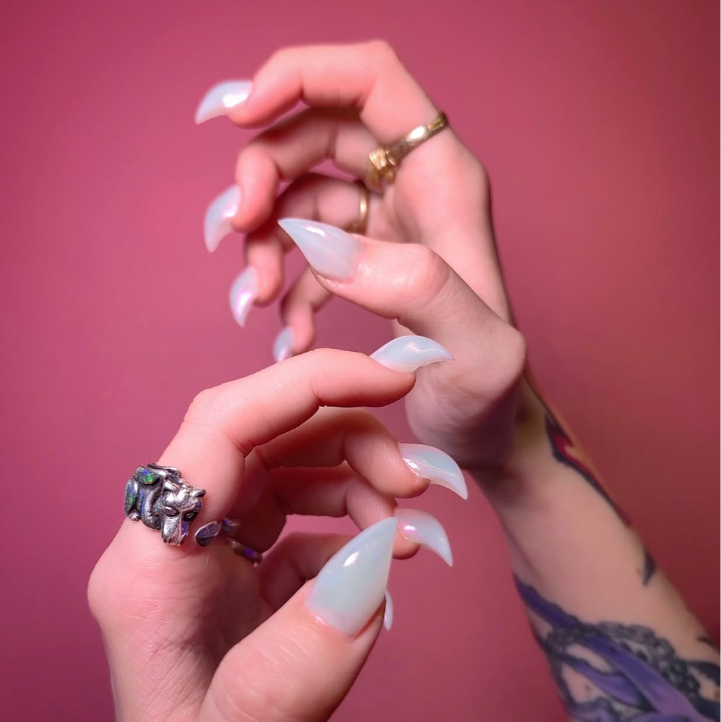 Коррекция  KITTY-NAILS  (КОГТИ)