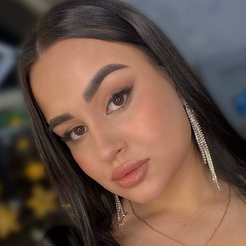 Алина