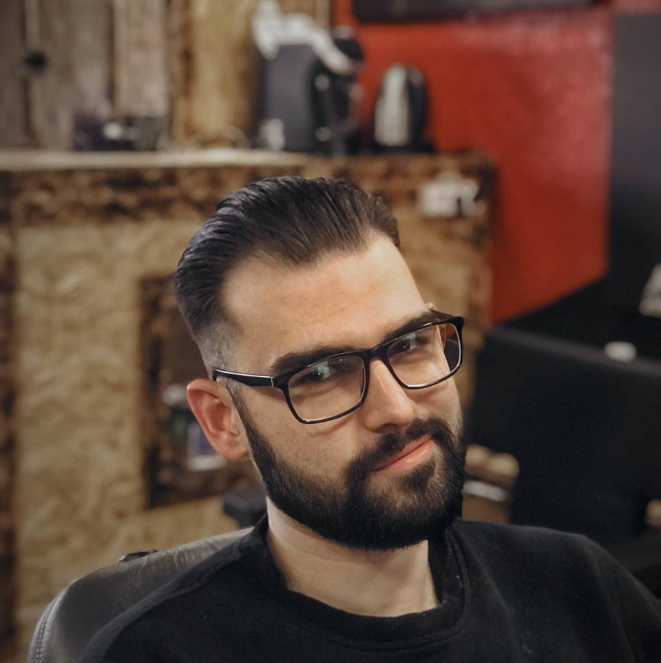 Комплекс (стрижка и борода/усы)