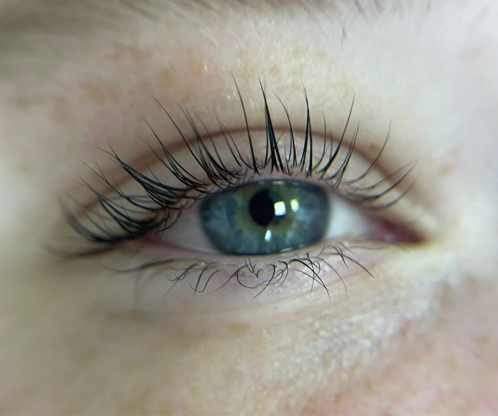 Ламинирование ресниц