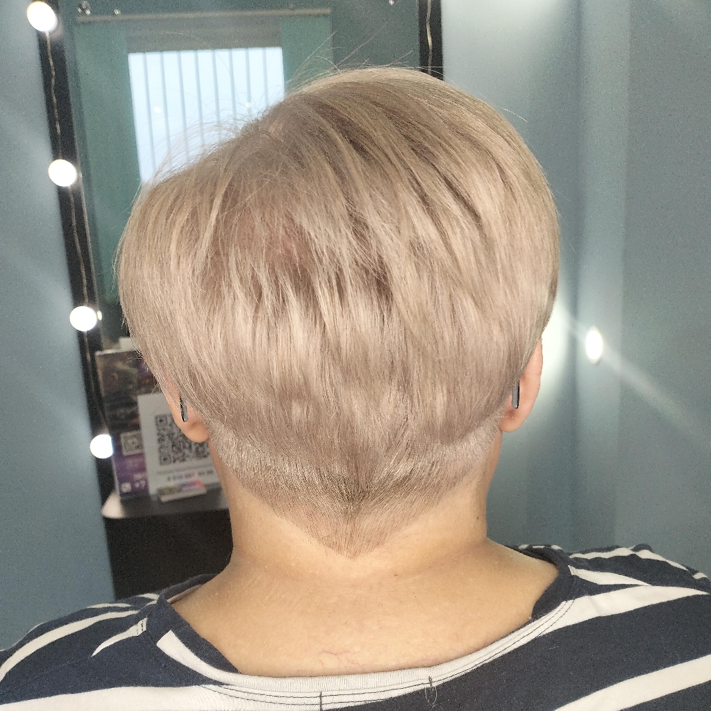 Пикси стрижка+окрашивание(любое)