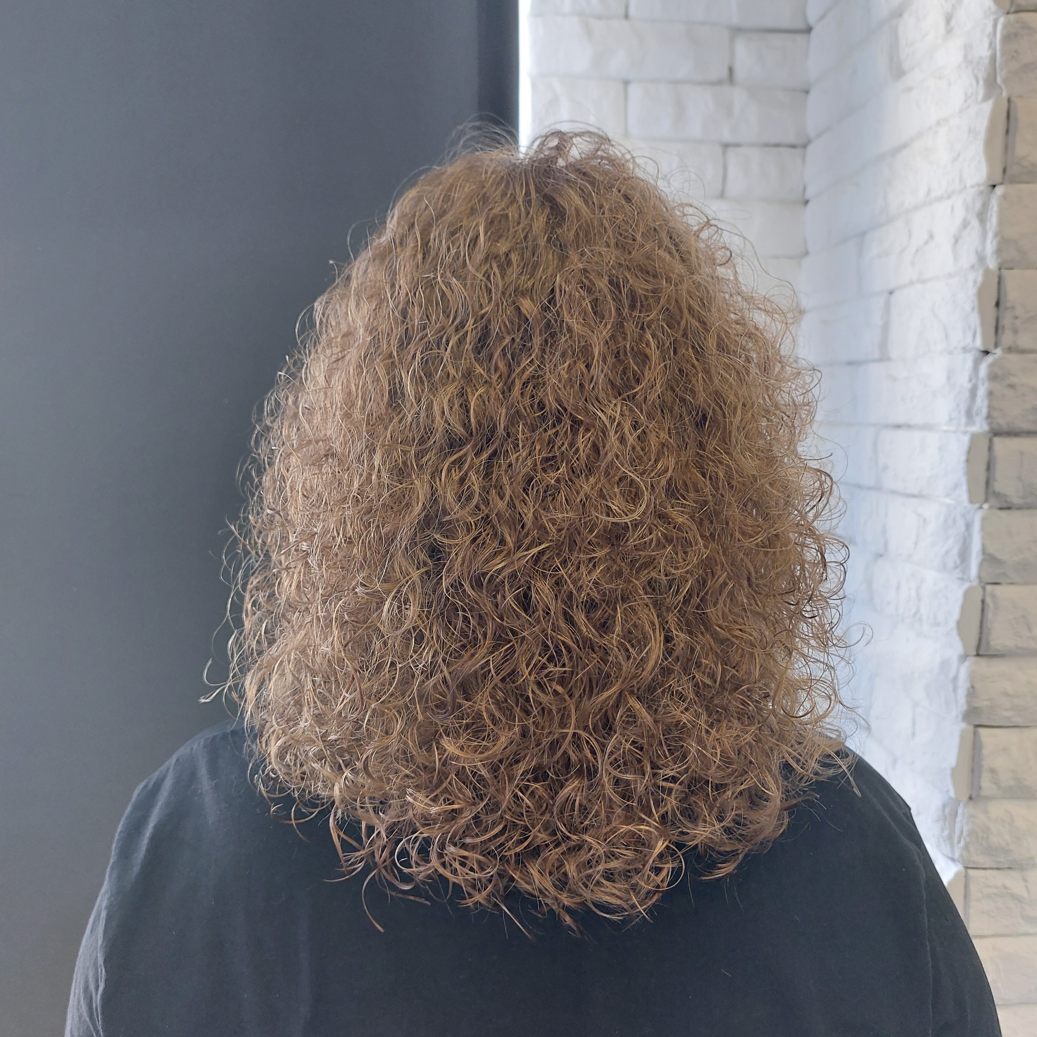 Завивка средние волосы