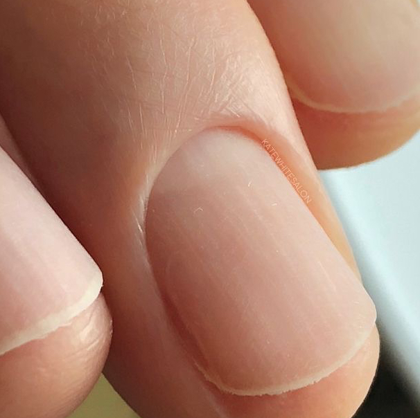 кS. Гигиенический маникюр (Ведущий мастер)