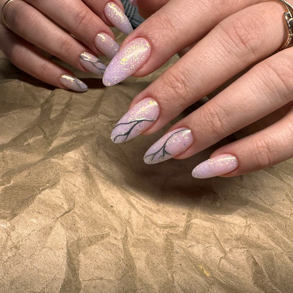 Коррекция наращивания