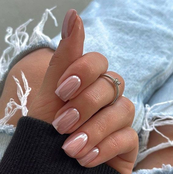 Маникюр с дизайном жемчужная втирка