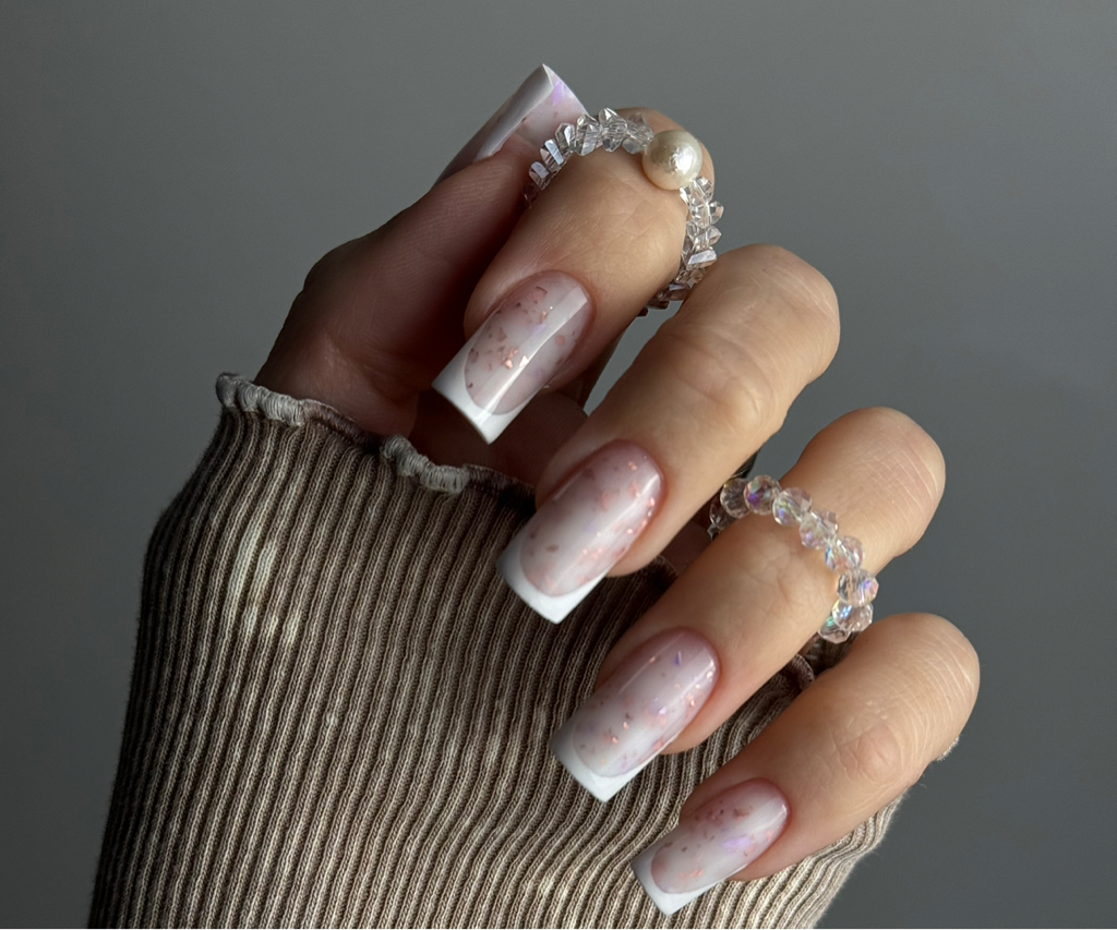 Наращивание ногтей+маникюр+покрытие гель лак