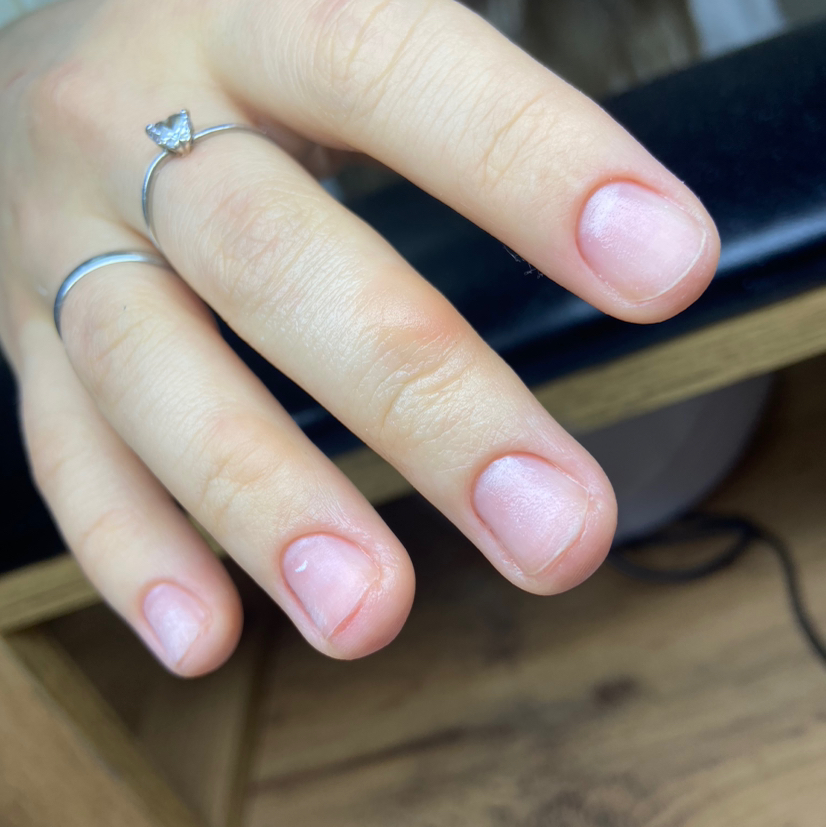Маникюр без покрытия