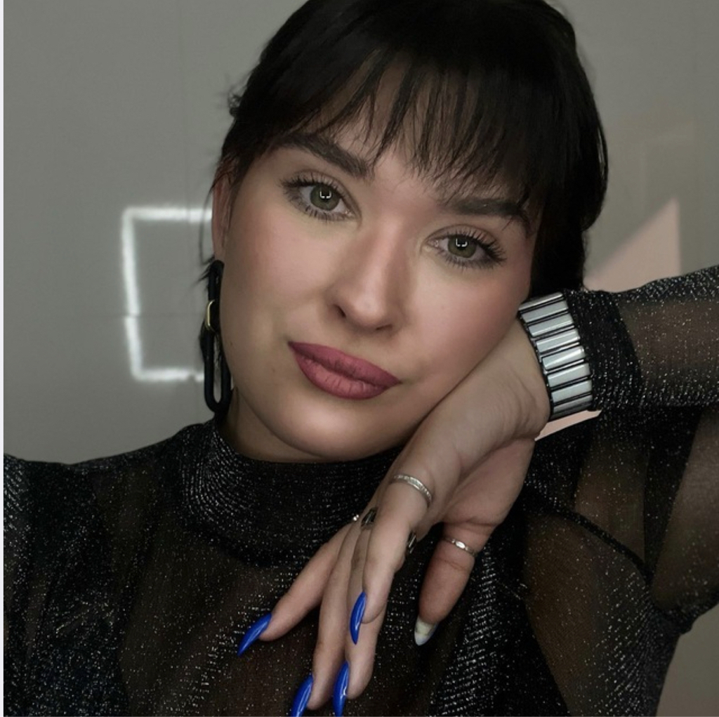 Тельных Регина