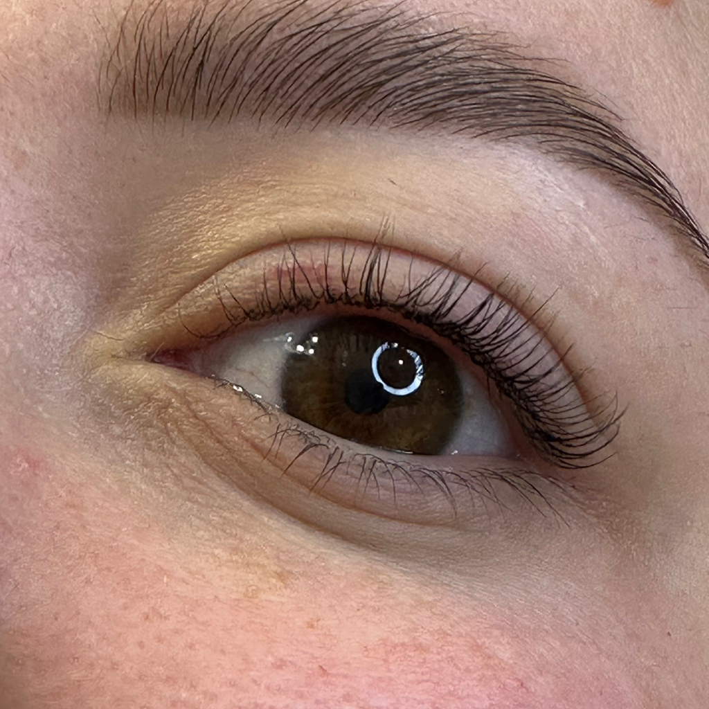 Ламинирование ресниц