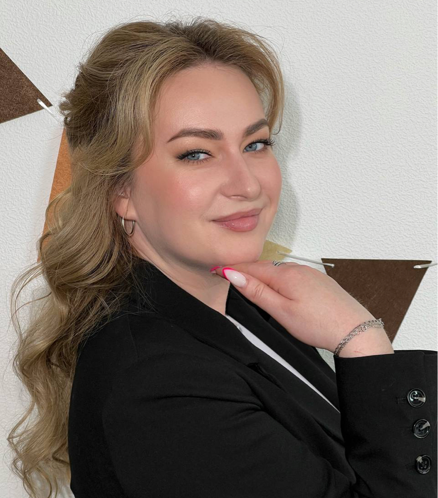 🎓Курс «МАКИЯЖ для себя» Урок 1 день [Практическое занятие, Сопровождение, Базовая косметичка, Полезные ссылки]