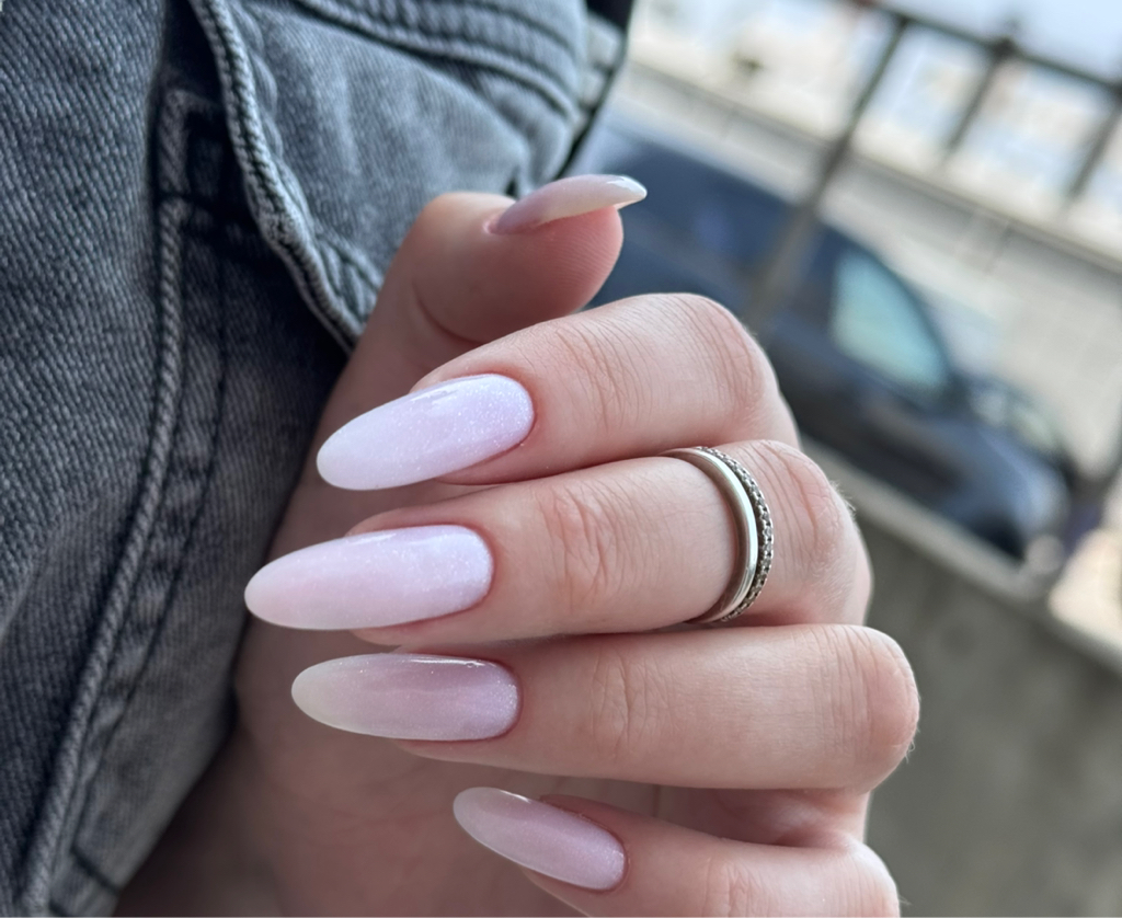 Маникюр с покрытием гель лак длина Maxi