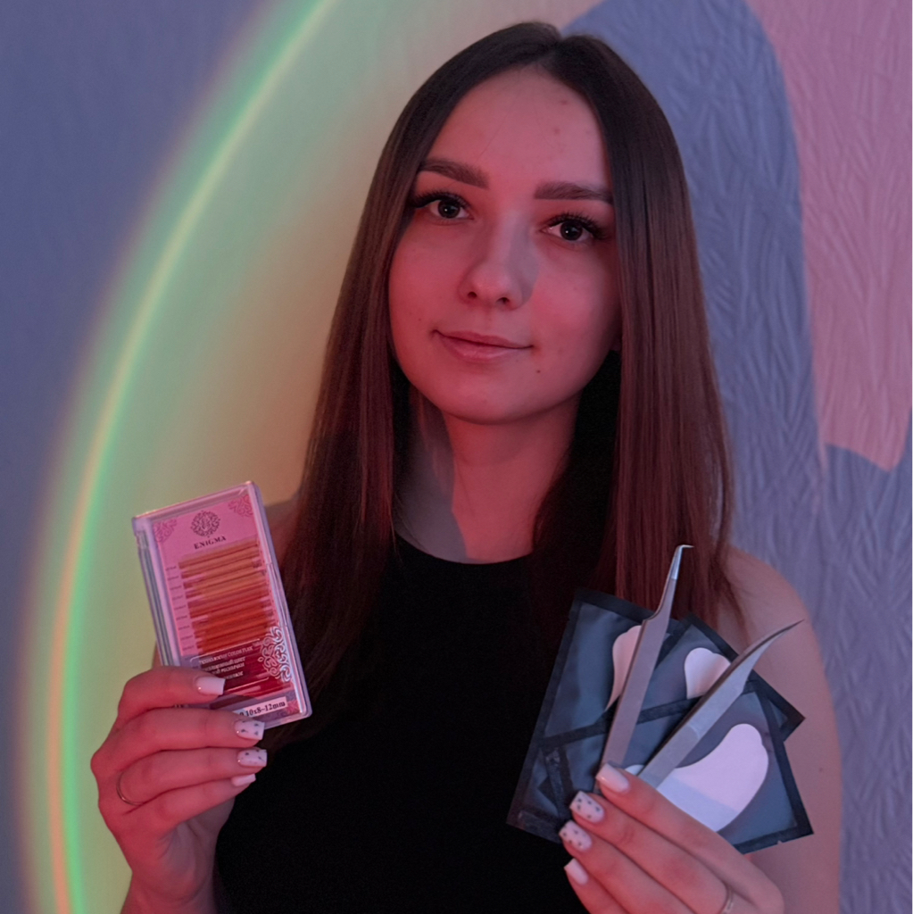 Яна
