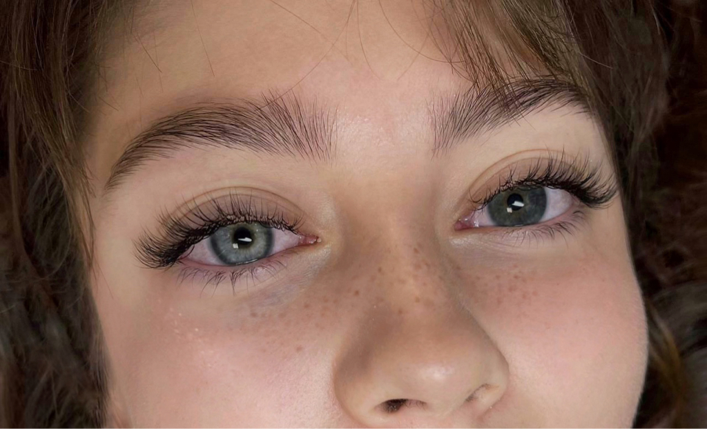 наращивание ресниц 1,5D