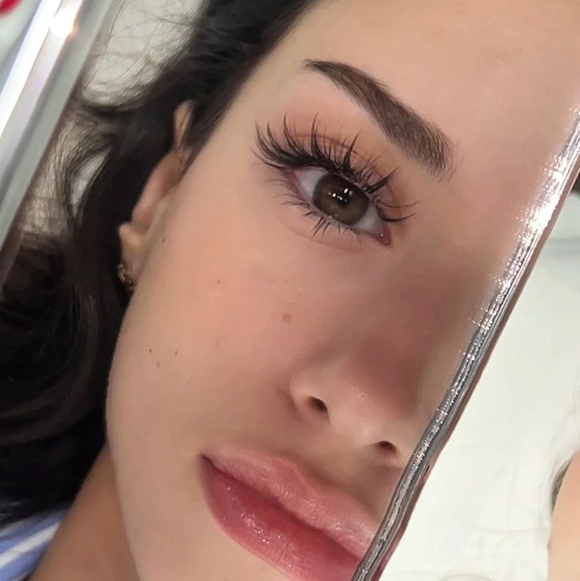 наращивание нижних ресниц