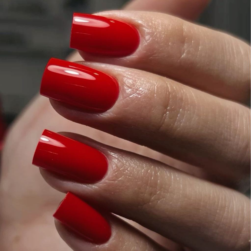 Наращивание ногтей +покрытие гель/лак(однотон).