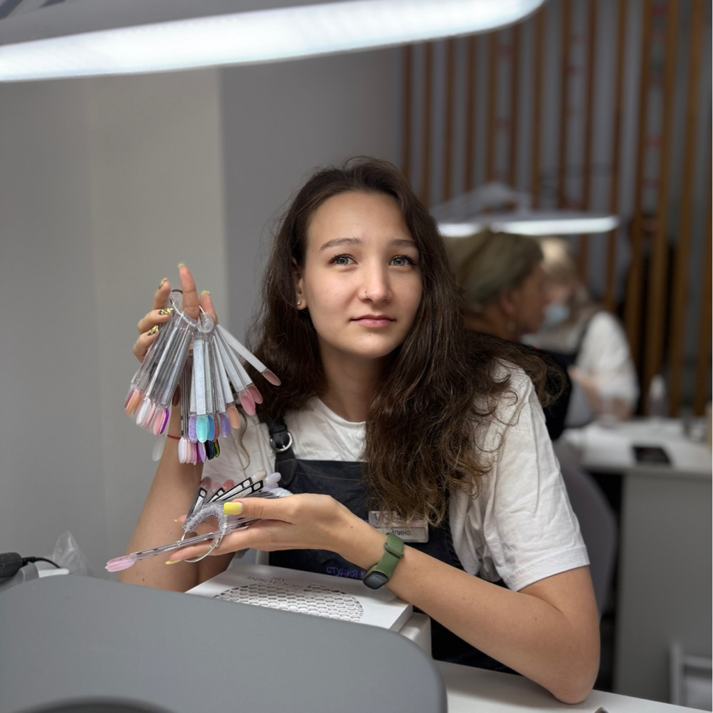 Афанасьева Элина