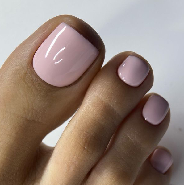 Педикюр обработка пальчиков с покрытием гель-лак