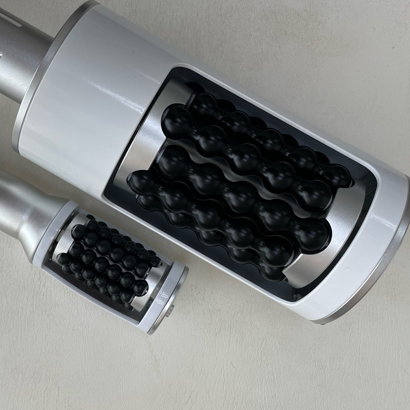 Роликовый массаж ( Лицо + декольте )