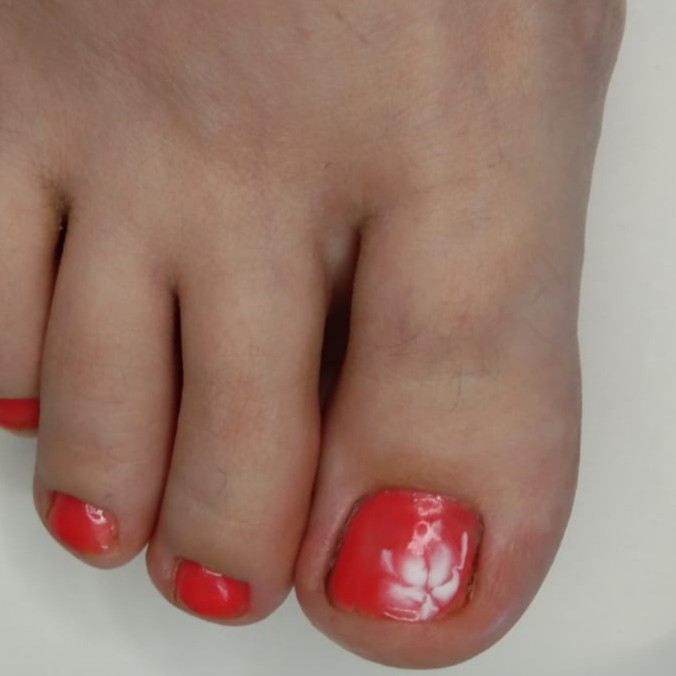 Педикюр стопа + пальчики + покрытие гель/лак