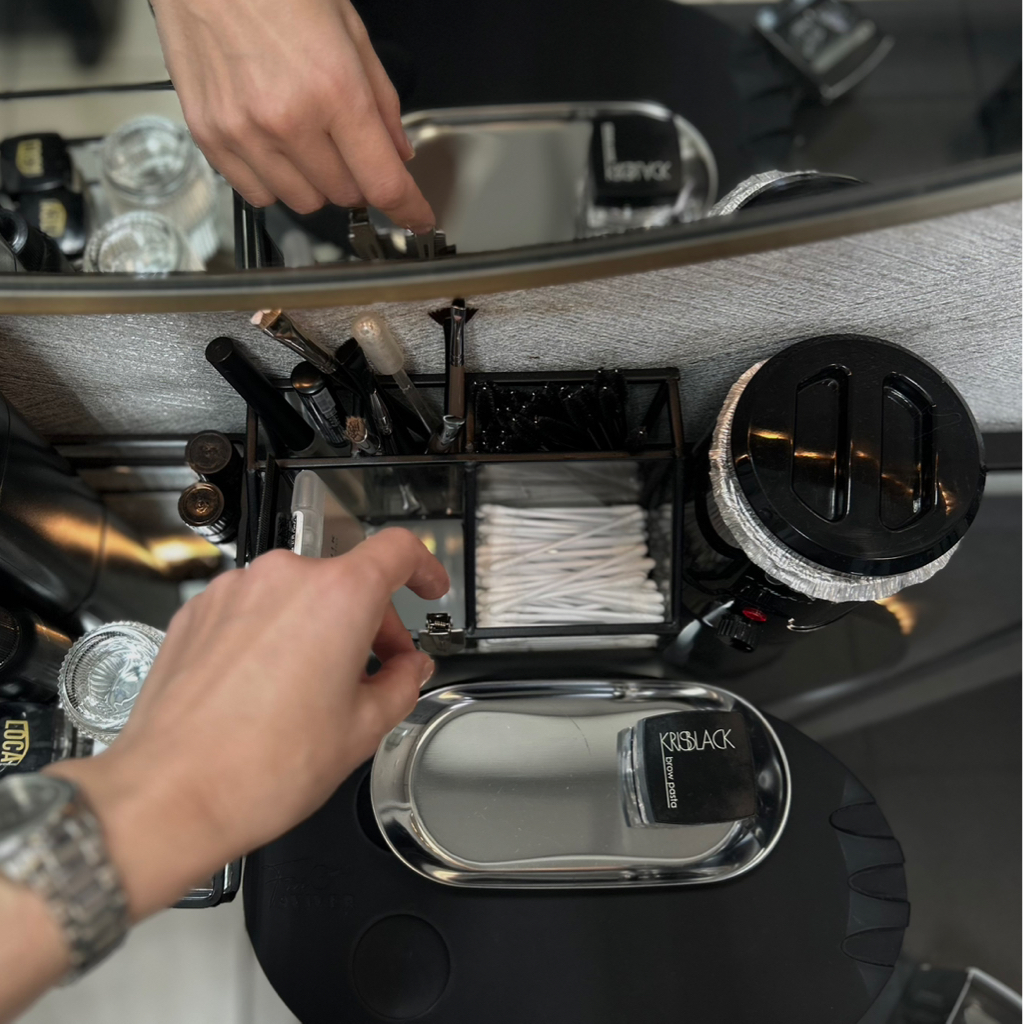 Восковая депиляция на лице [1 зона]